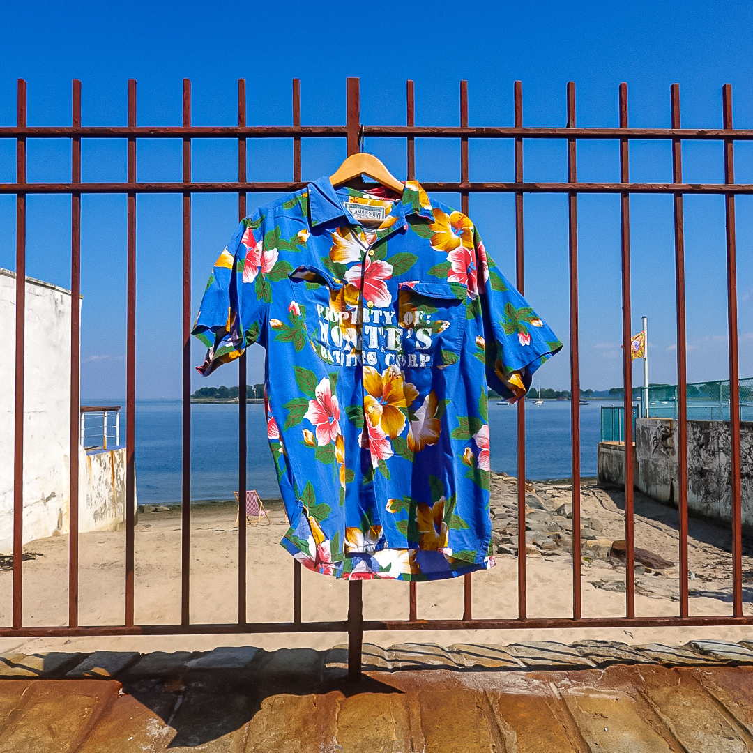 Islander Hawaiin Monte's Short Sleeve Button Up